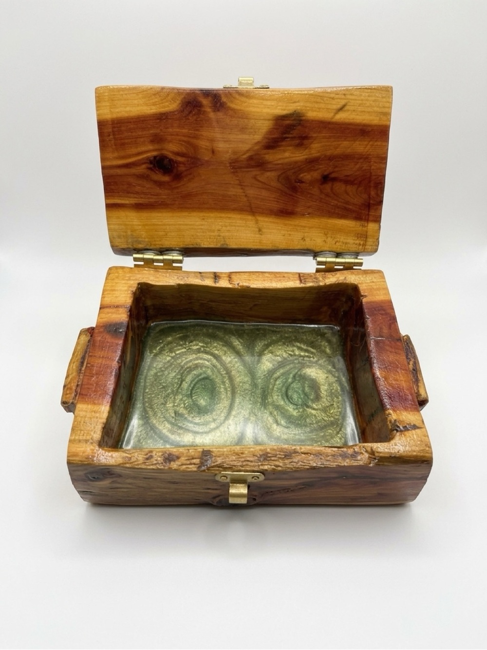 Handcrafted Wooden Jewelry Box with Green Velvet Lining - Picture 4 of 7